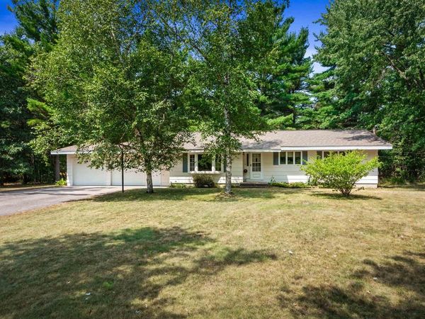 8206 LAKEVIEW DRIVE, Wisconsin Rapids, WI 54495