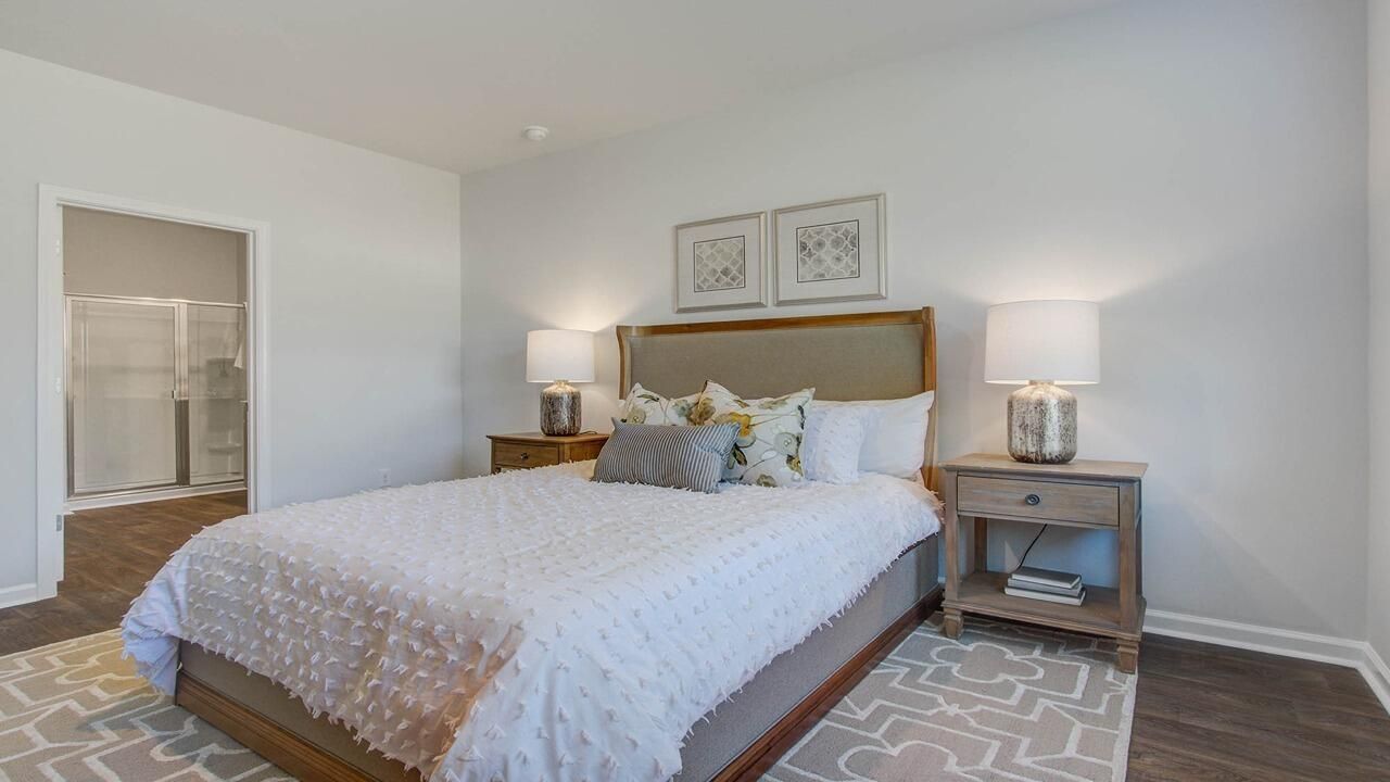 199 Fuller Road Photo 21