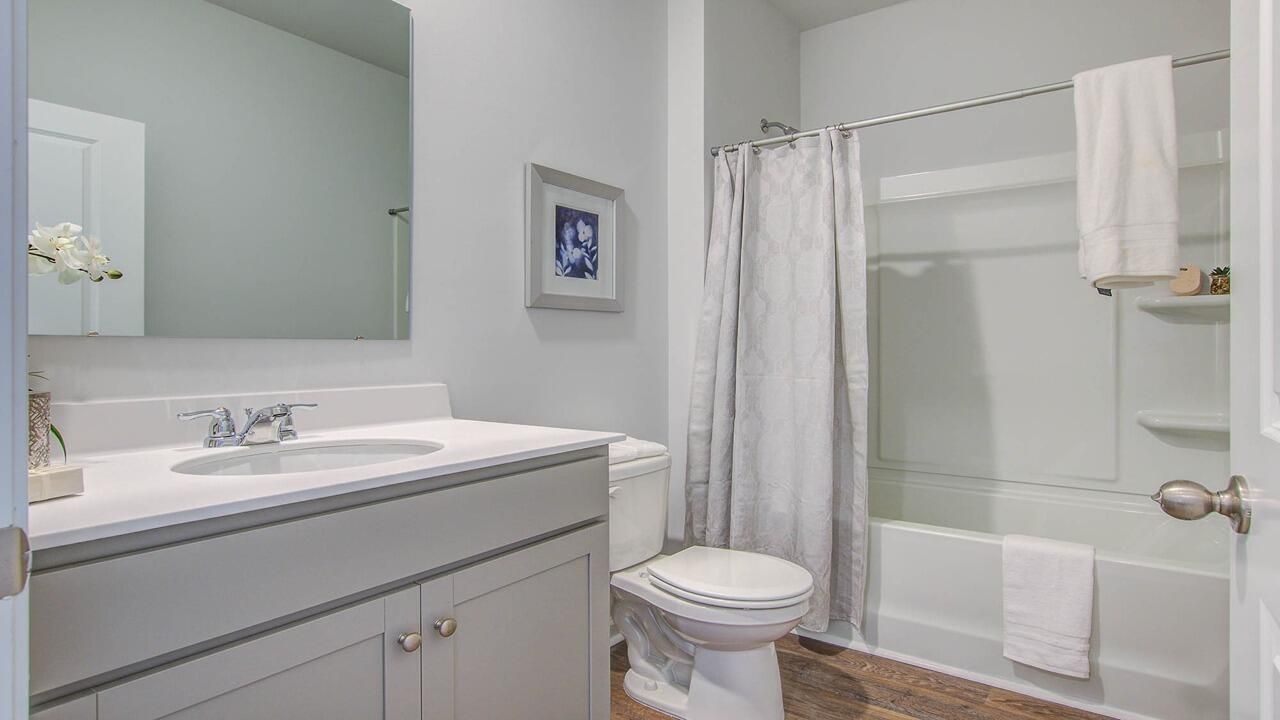 199 Fuller Road Photo 24
