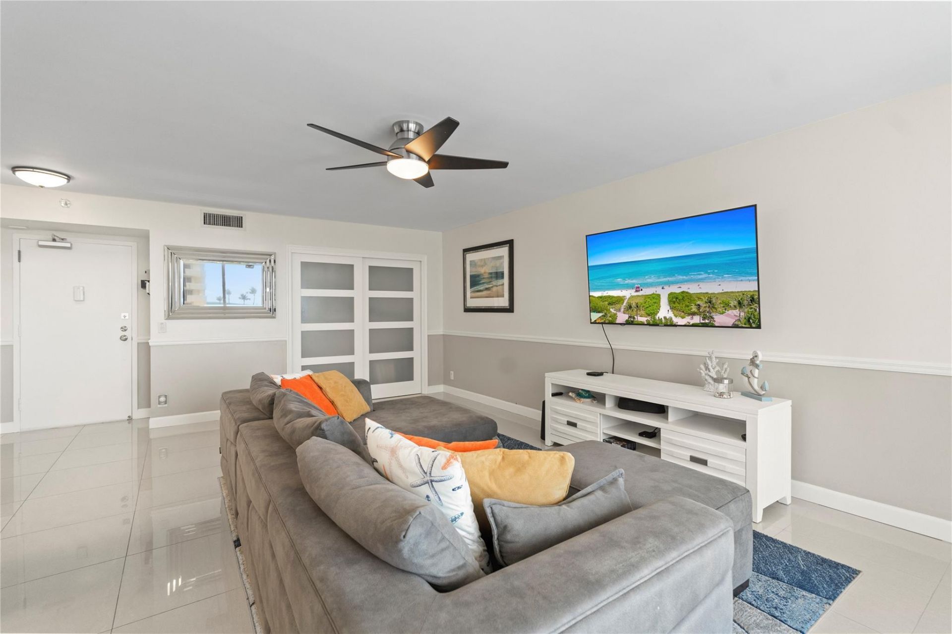 5200 N Ocean Boulevard, Unit 405b, Lauderdale by the Sea, FL 33308 Photo