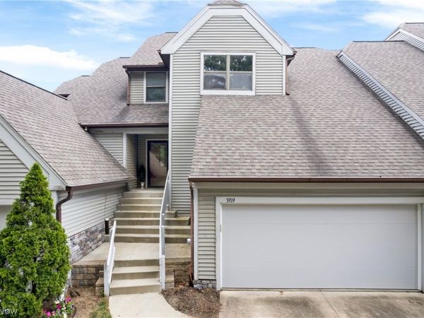 3919 Marsh View Drive , Portage Lakes, OH 44319
