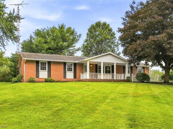 4501 Orchard Dale Drive NW, Canton, OH 44709