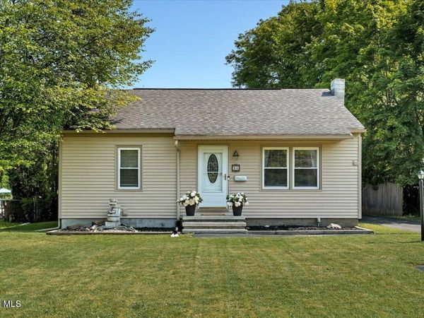24 Bruen Court, East Greenbush, NY 12144