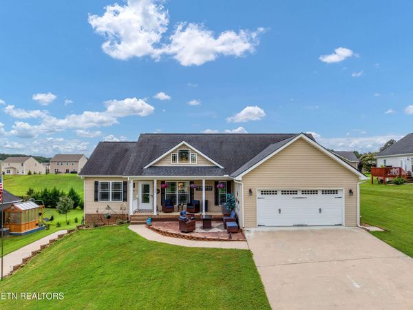 2566 Howerton Drive, Morristown, TN 37814