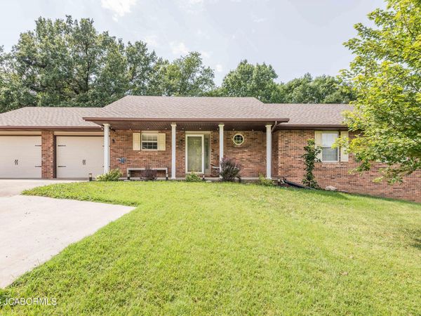 222 EASTLAND DRIVE, Jefferson City, MO 65101