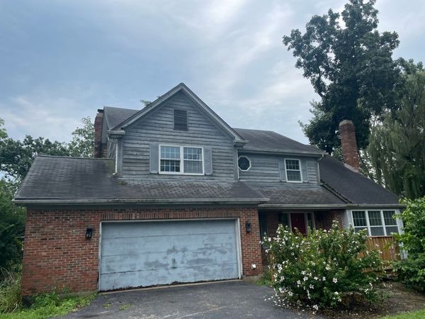 40W003 Russell Road, Elgin, IL 60124