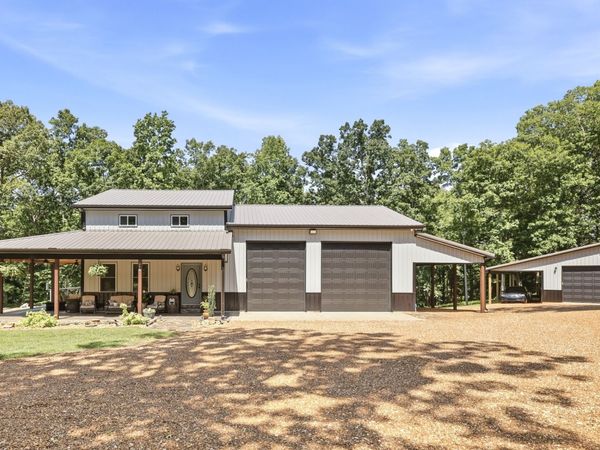 570 Bobcat Trl , Dover, TN 37058
