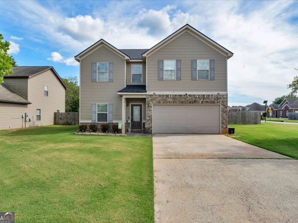 200 Amelia Drive, Byron, GA 31008