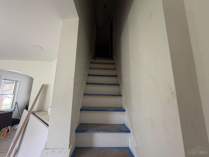 4334 Watterson Street, Cincinnati, OH 45227 Photo 14