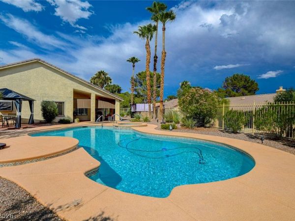 5020 Pacific Grove Drive , Las Vegas, NV 89130