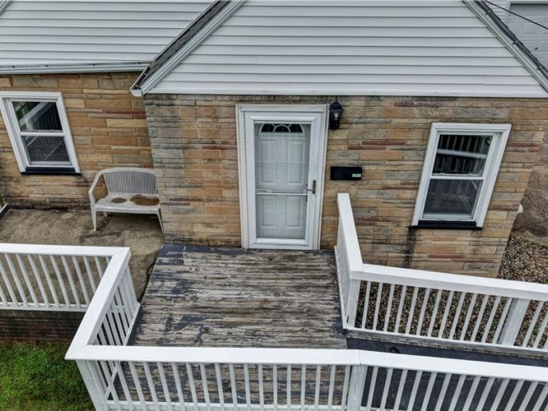 2929 Helen Place NW, Canton, OH 44708 Photo 3