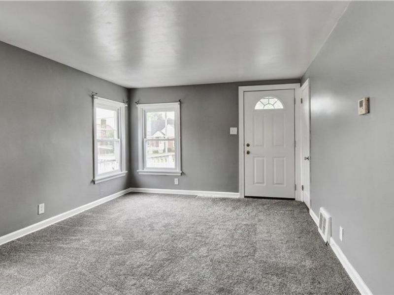 2929 Helen Place NW, Canton, OH 44708 Photo 8