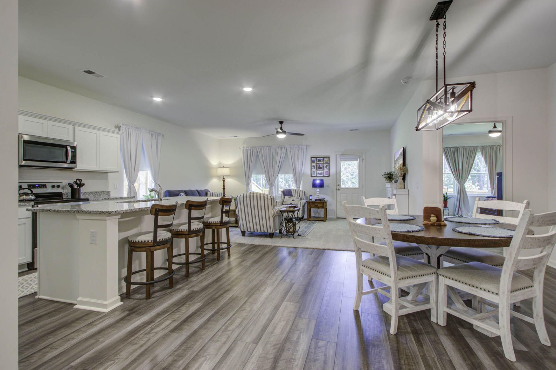 4451 Ocean Farm Drive Photo 8