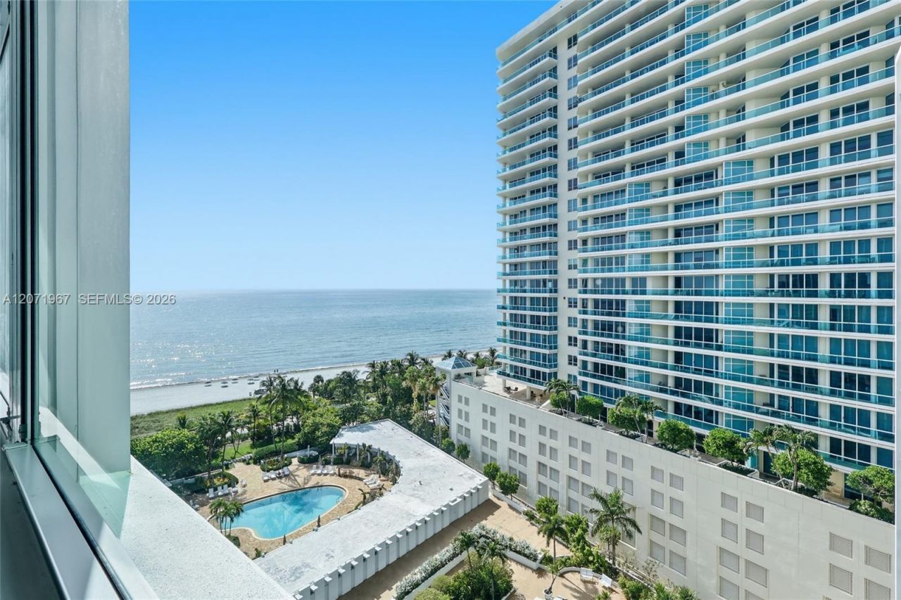 5055 Collins Ave , Unit 11F, Miami Beach, FL 33140 Photo