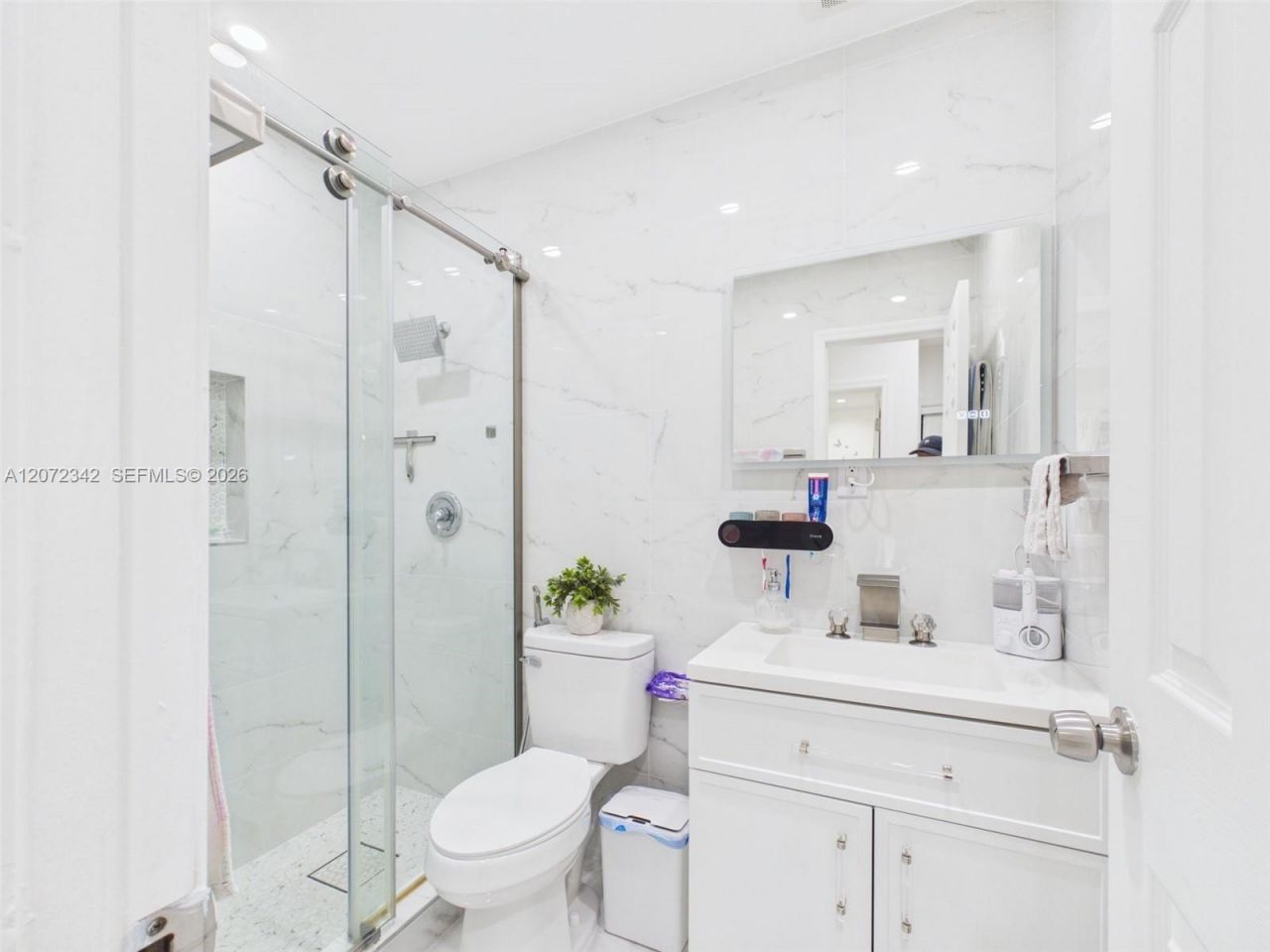 9601 SW 183rd St , Palmetto Bay, FL 33157 Photo