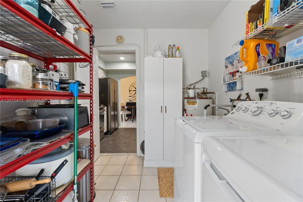 5713 NW 68th Ter, Tamarac, FL 33321 Photo