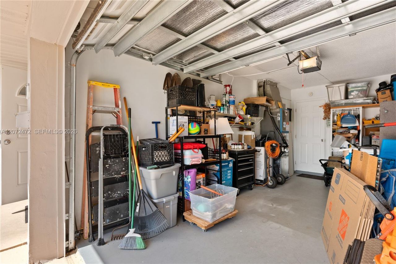 5713 NW 68th Ter, Tamarac, FL 33321 Photo