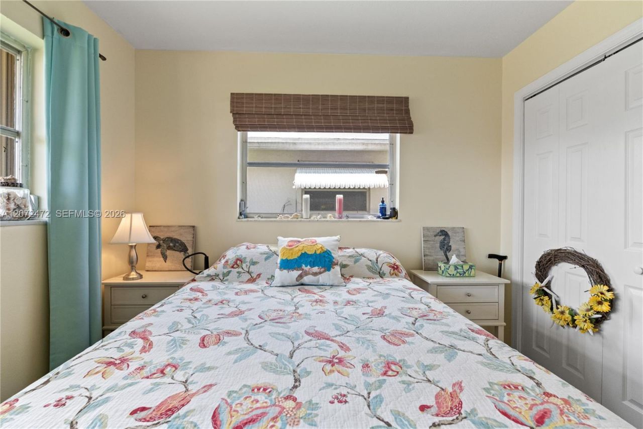 5713 NW 68th Ter, Tamarac, FL 33321 Photo