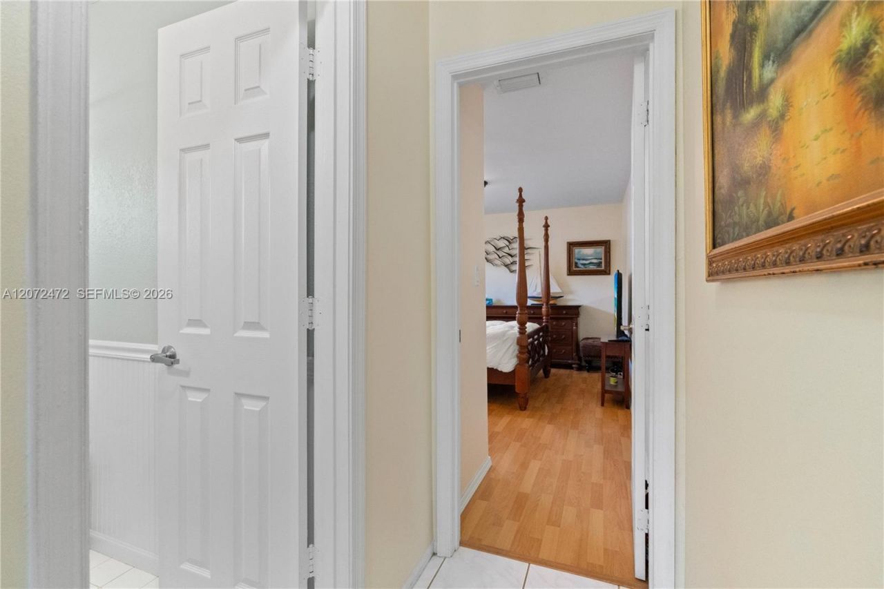 5713 NW 68th Ter, Tamarac, FL 33321 Photo