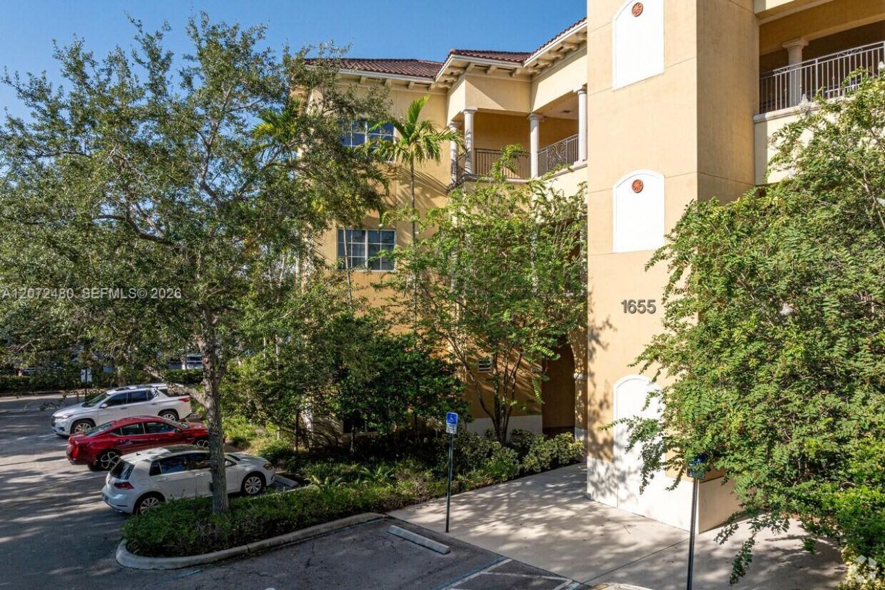 1655 N Commerce Pkwy , Unit 301, Weston, FL 33326 Photo