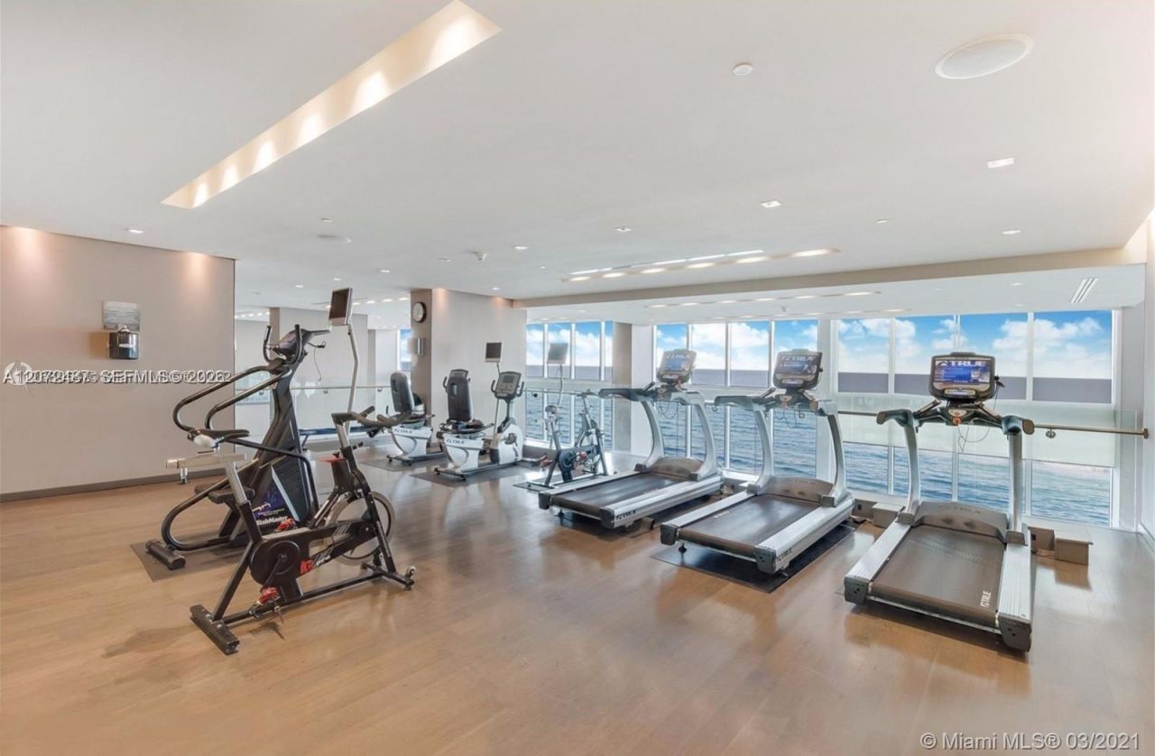 1830 S Ocean Dr , Unit 1907, Hallandale Beach, FL 33009 Photo