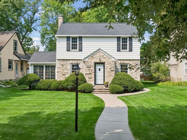 5620 Dupont Avenue S, Minneapolis, MN 55419