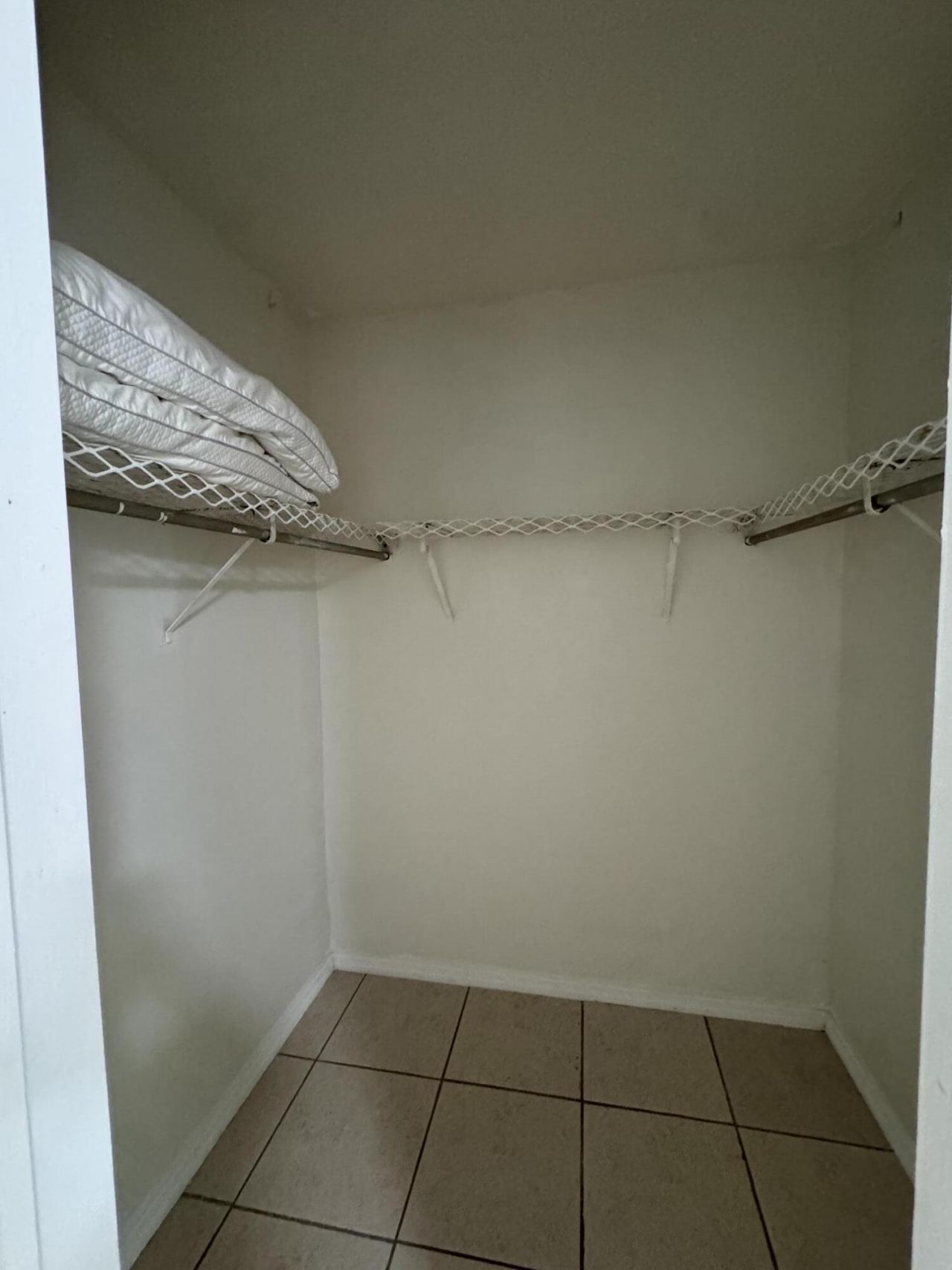 811 SE 16th Street, Unit 106, Fort Lauderdale, FL 33316 Photo