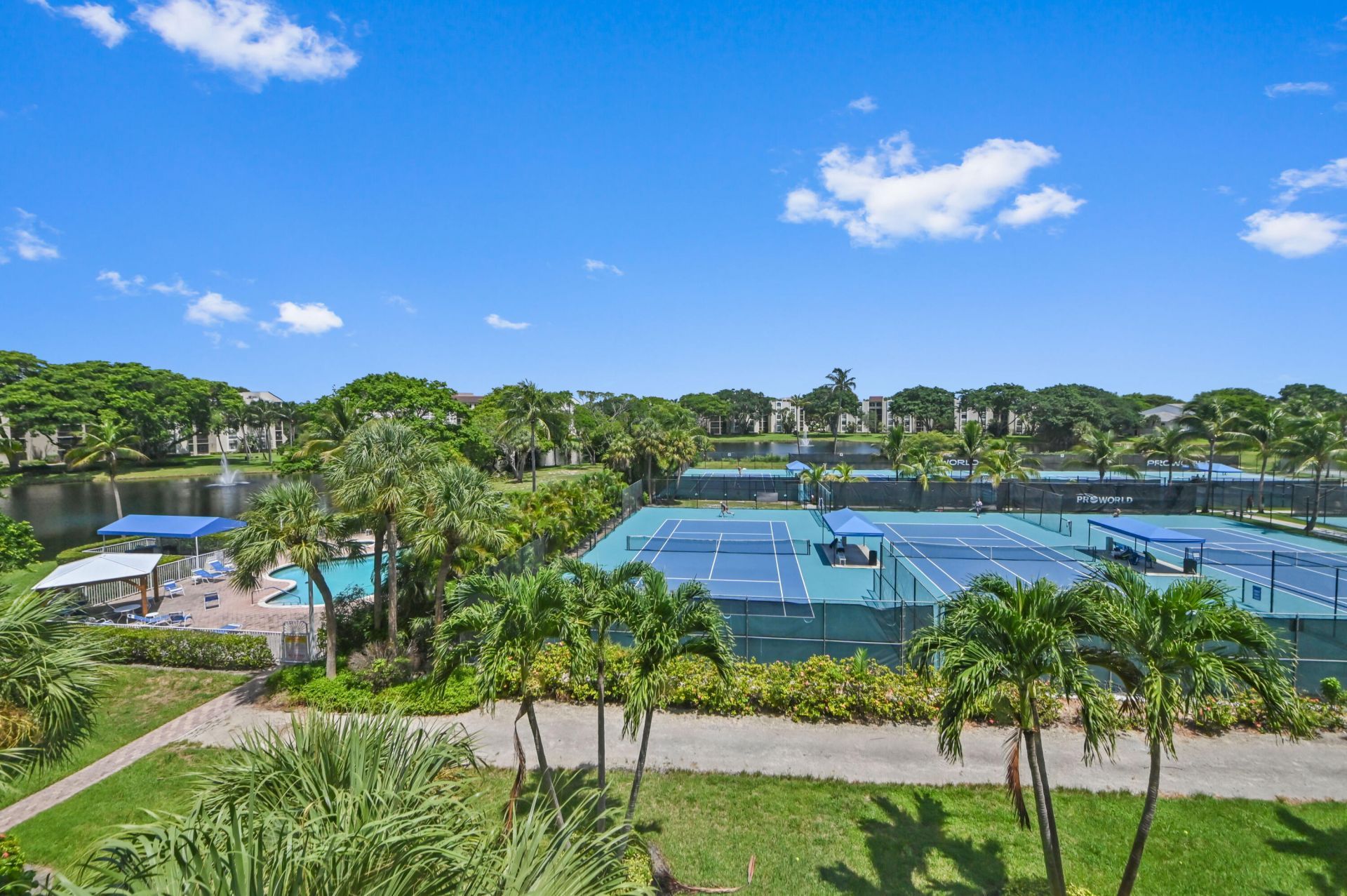 955 Egret Circle, Unit 408, Delray Beach, FL 33444 Photo