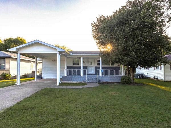 231 Prairie St, Florence, AL 35630