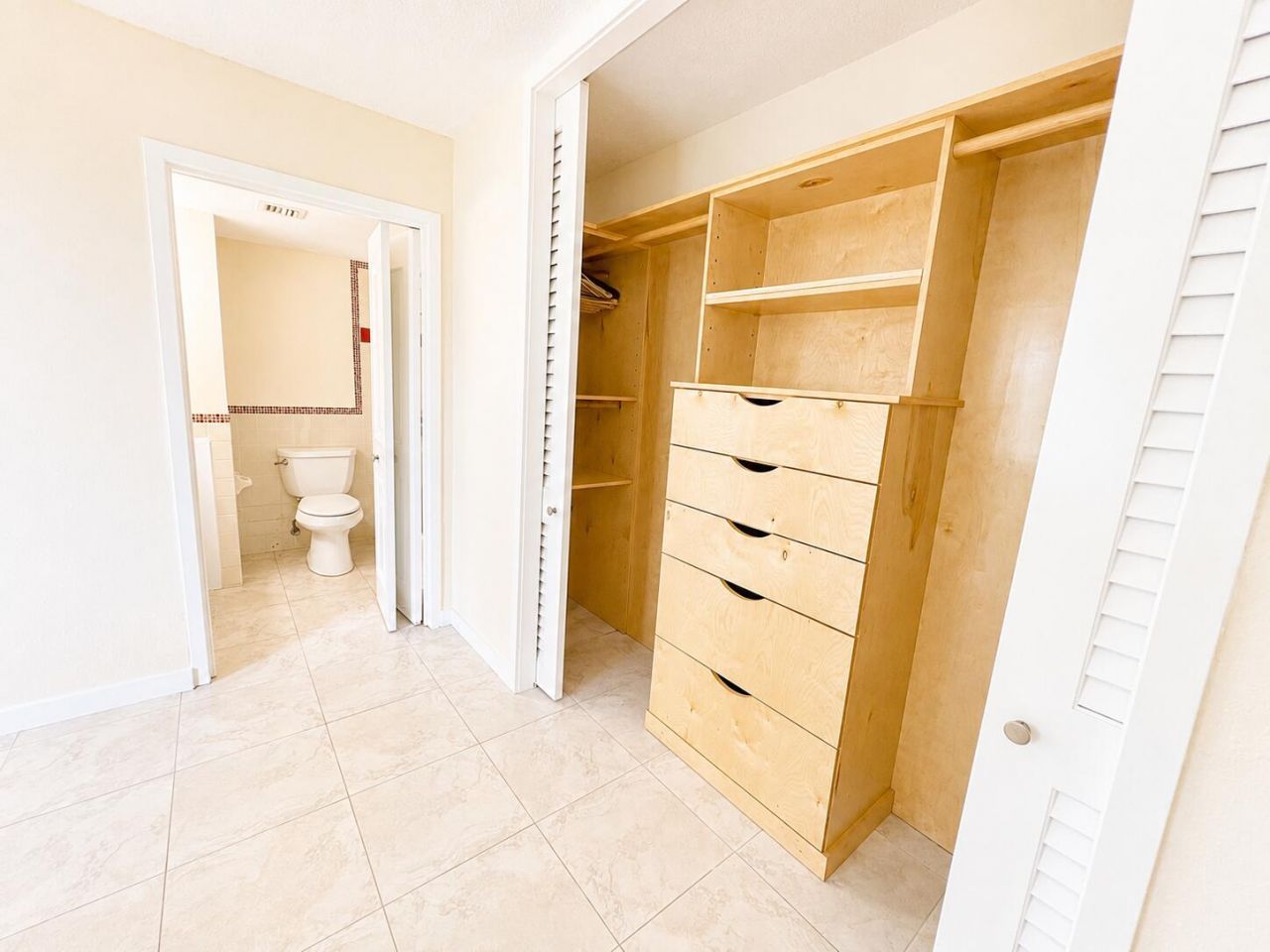 3312 Northside Drive, Unit APT 107, Key West, FL 33040 Photo