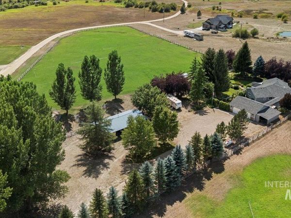 46 River Ranch Rd., Garden Valley, ID 83622