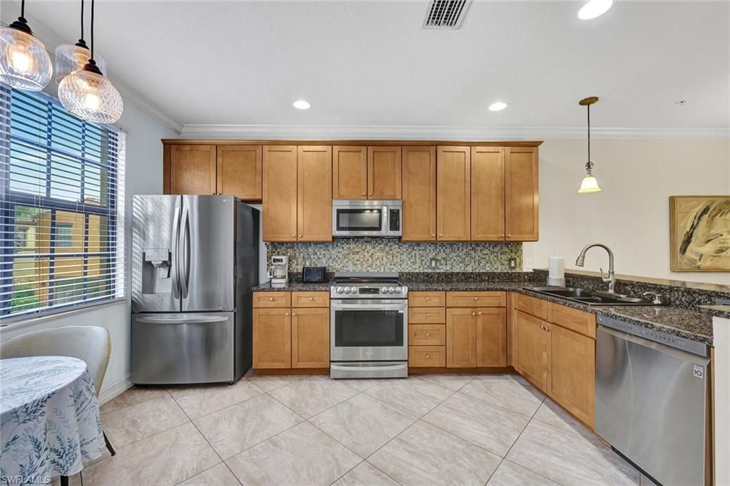 9081 Albion Ln S, Unit 6509, Naples, FL 34113 Photo