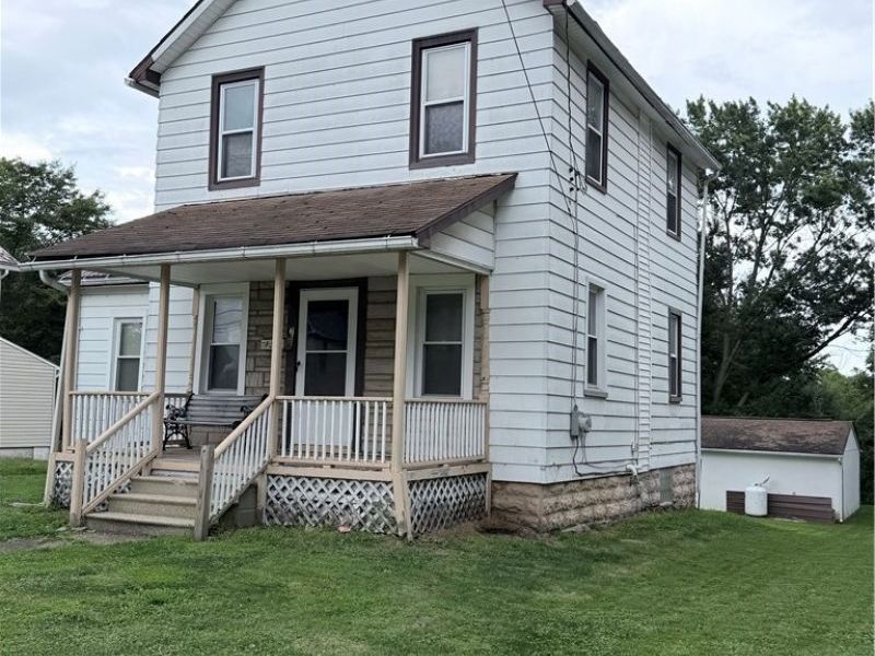 796 Newgarden Avenue , Salem, OH 44460 Photo 2
