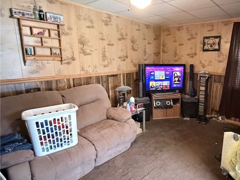 796 Newgarden Avenue , Salem, OH 44460 Photo 7