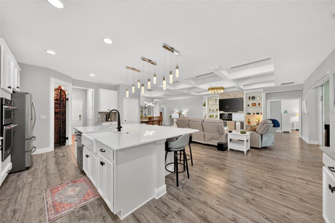 480 Avila Place , Howey in the Hills, FL 34737 Photo