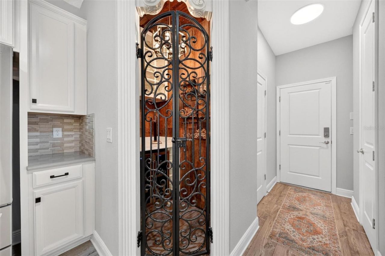 480 Avila Place , Howey in the Hills, FL 34737 Photo