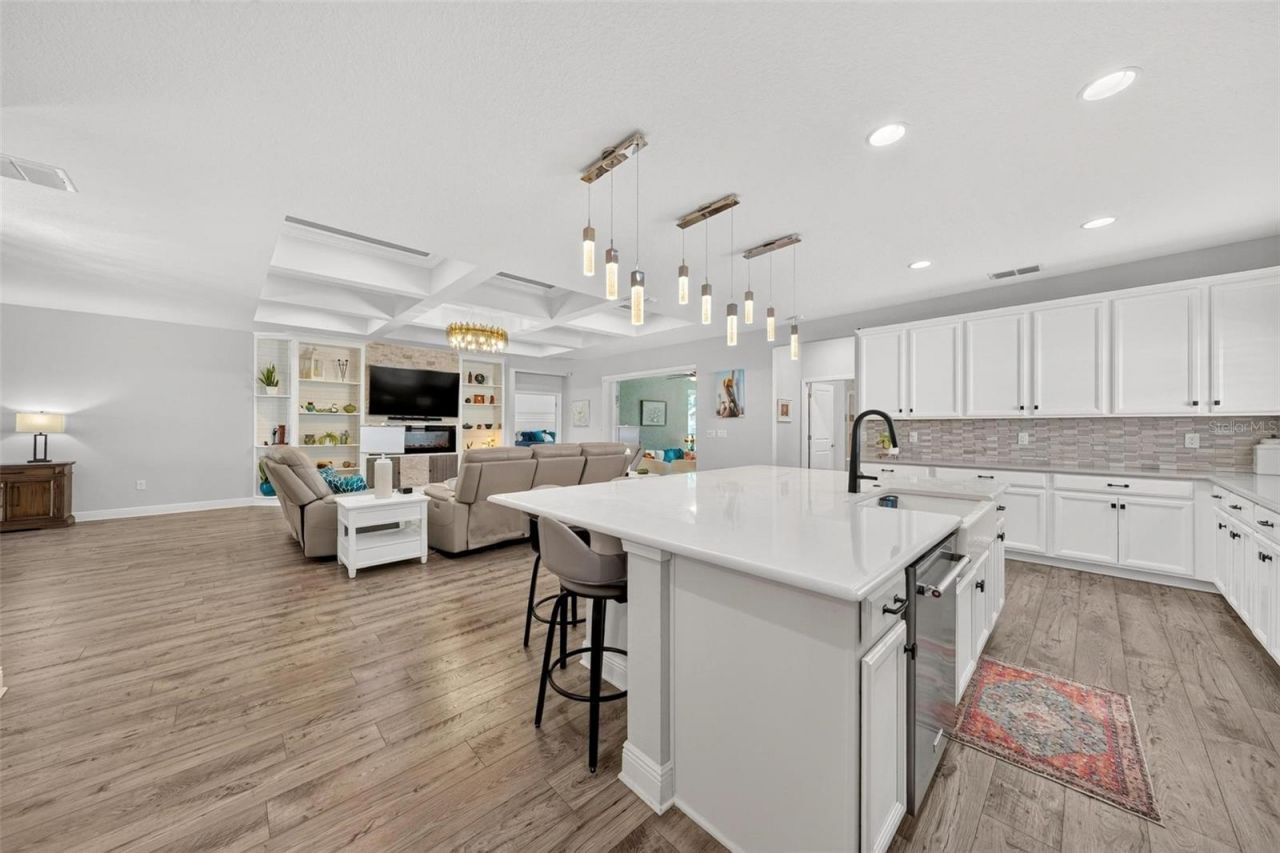 480 Avila Place , Howey in the Hills, FL 34737 Photo