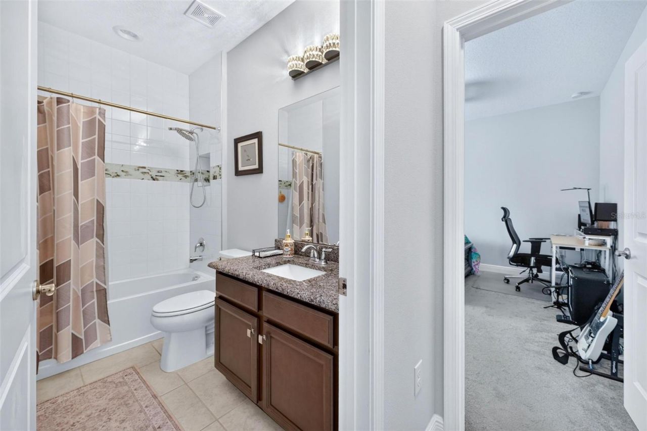 480 Avila Place , Howey in the Hills, FL 34737 Photo
