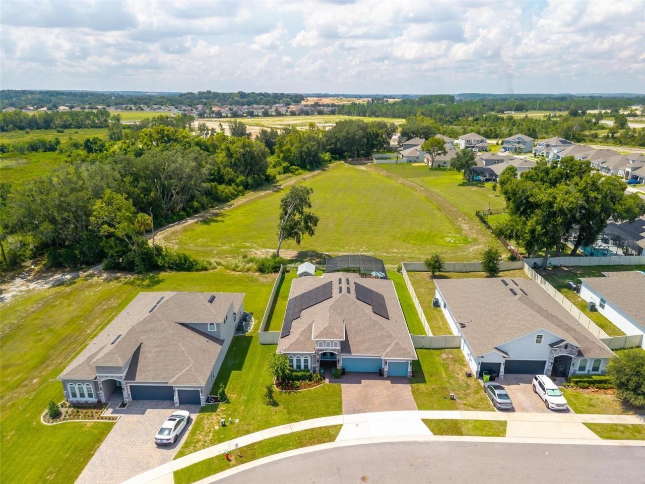480 Avila Place , Howey in the Hills, FL 34737 Photo