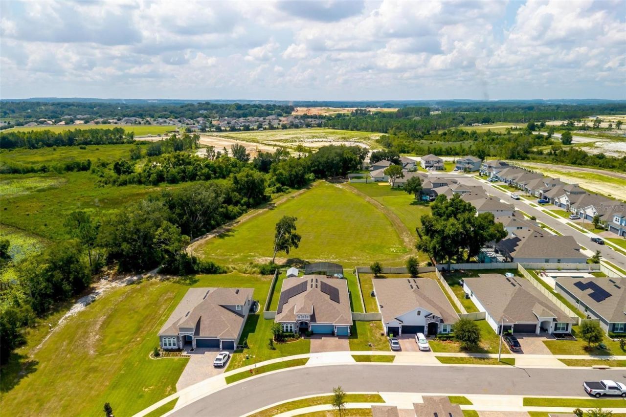 480 Avila Place , Howey in the Hills, FL 34737 Photo