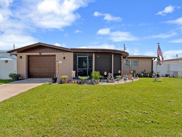 2152 ARCADIA ROAD , HOLIDAY, FL 34690