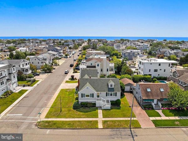 1201 WEST AVENUE, BEACH HAVEN, NJ 08008
