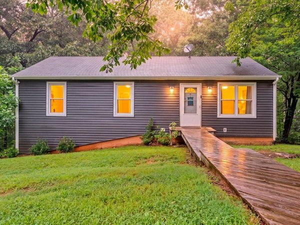 864 Harmony RD , Boones Mill, VA 24065