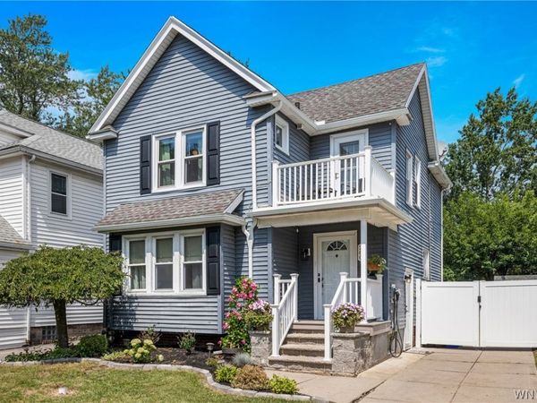 280 Nassau Avenue , Kenmore, NY 14217