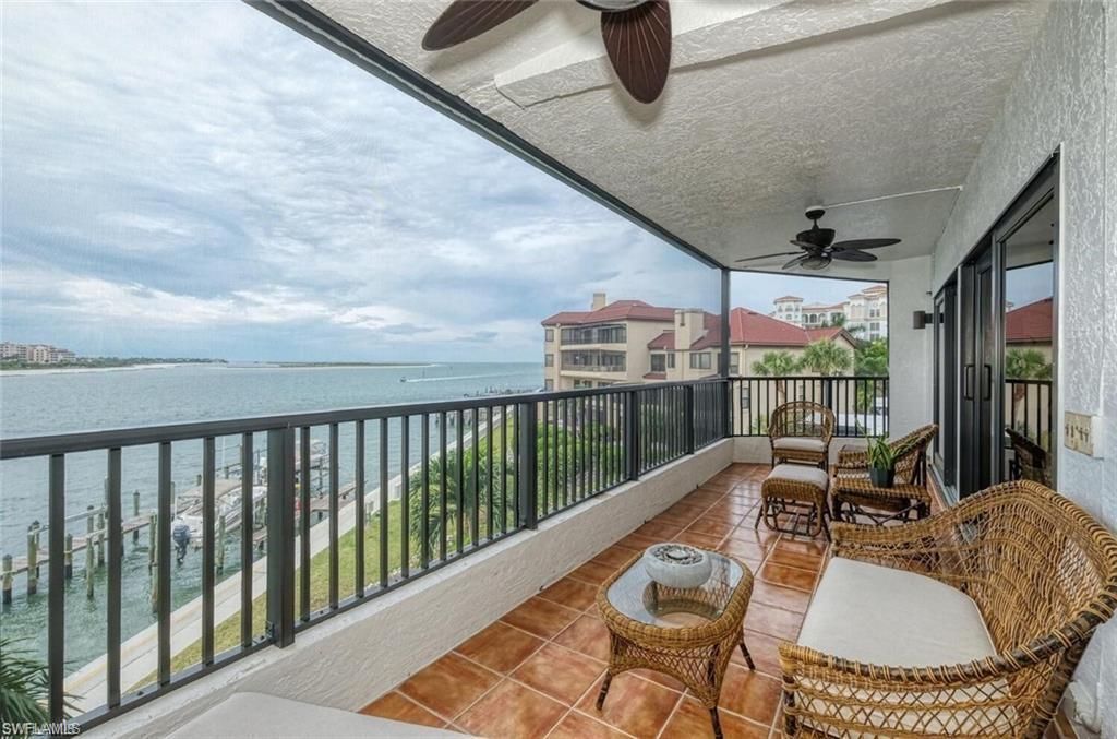 334 La Peninsula Blvd, Unit 334, Naples, FL 34113 Photo