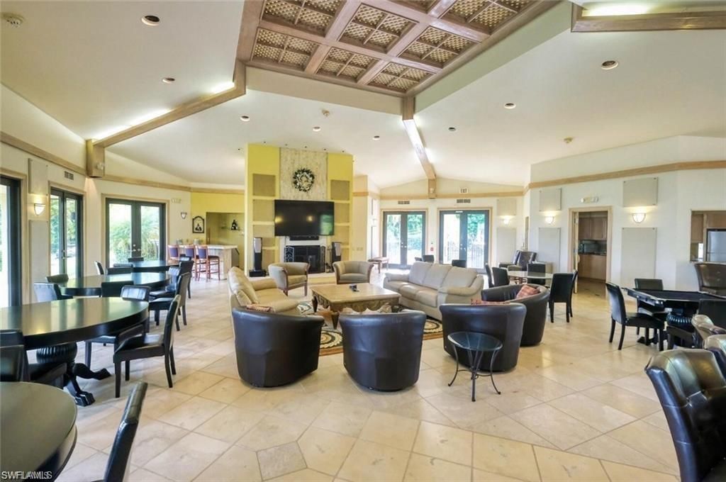334 La Peninsula Blvd, Unit 334, Naples, FL 34113 Photo
