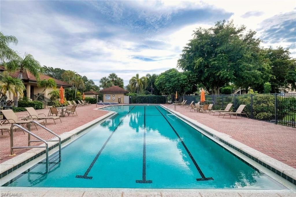 334 La Peninsula Blvd, Unit 334, Naples, FL 34113 Photo