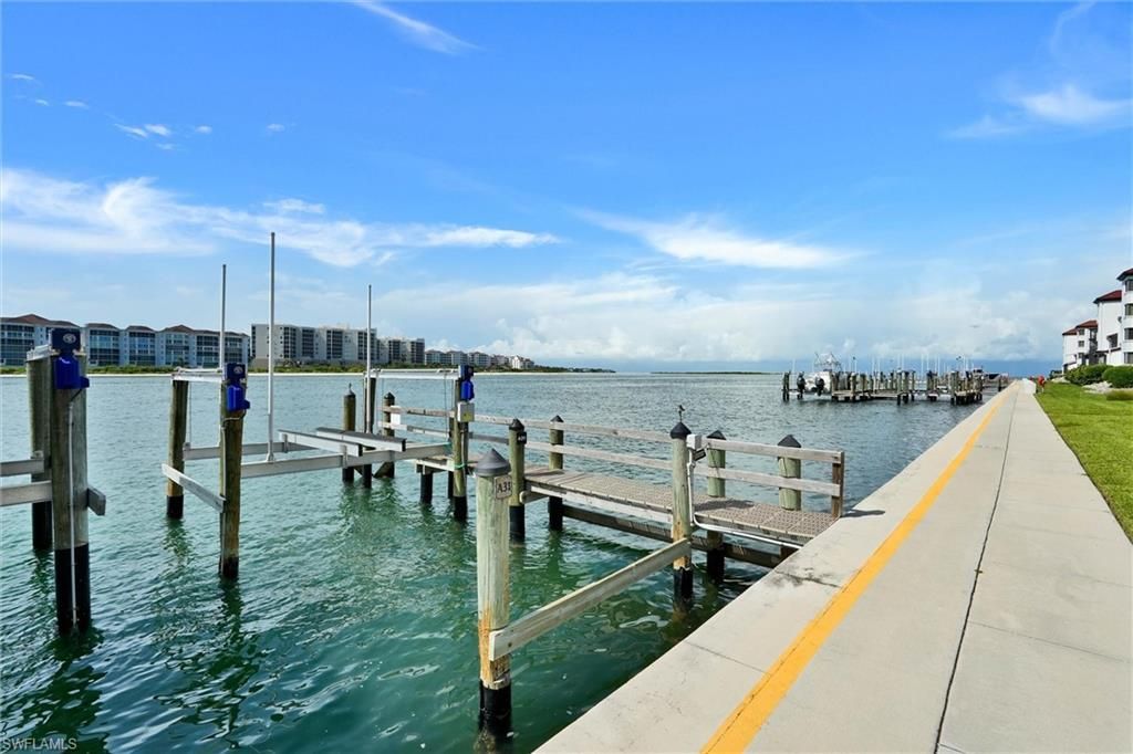 334 La Peninsula Blvd, Unit 334, Naples, FL 34113 Photo
