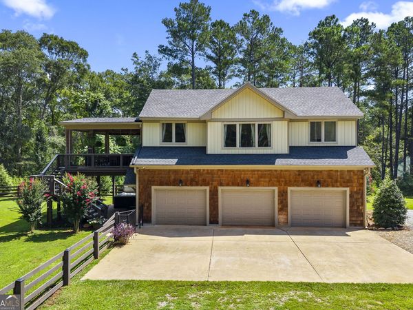 1035 Old Stones Point, Elberton, GA 30635