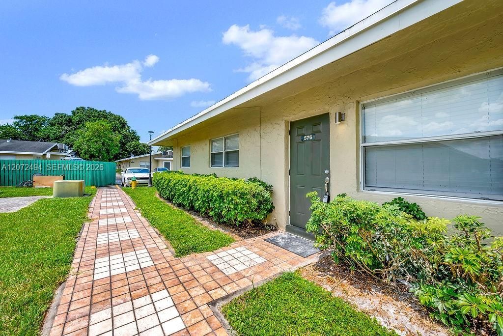 622 Kathy Ct , Margate, FL 33068 Photo